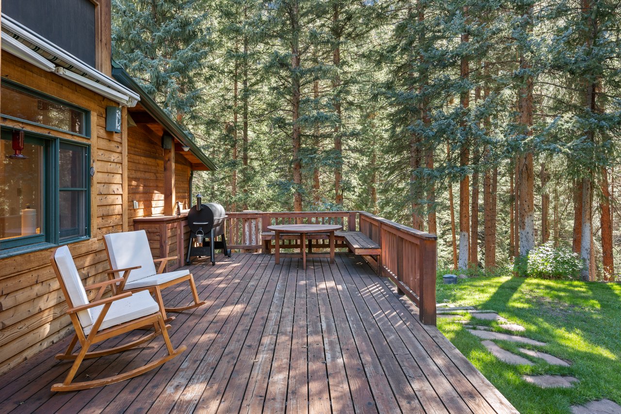 Fairy-Tale Estate Meets Iconic Colorado Wilderness