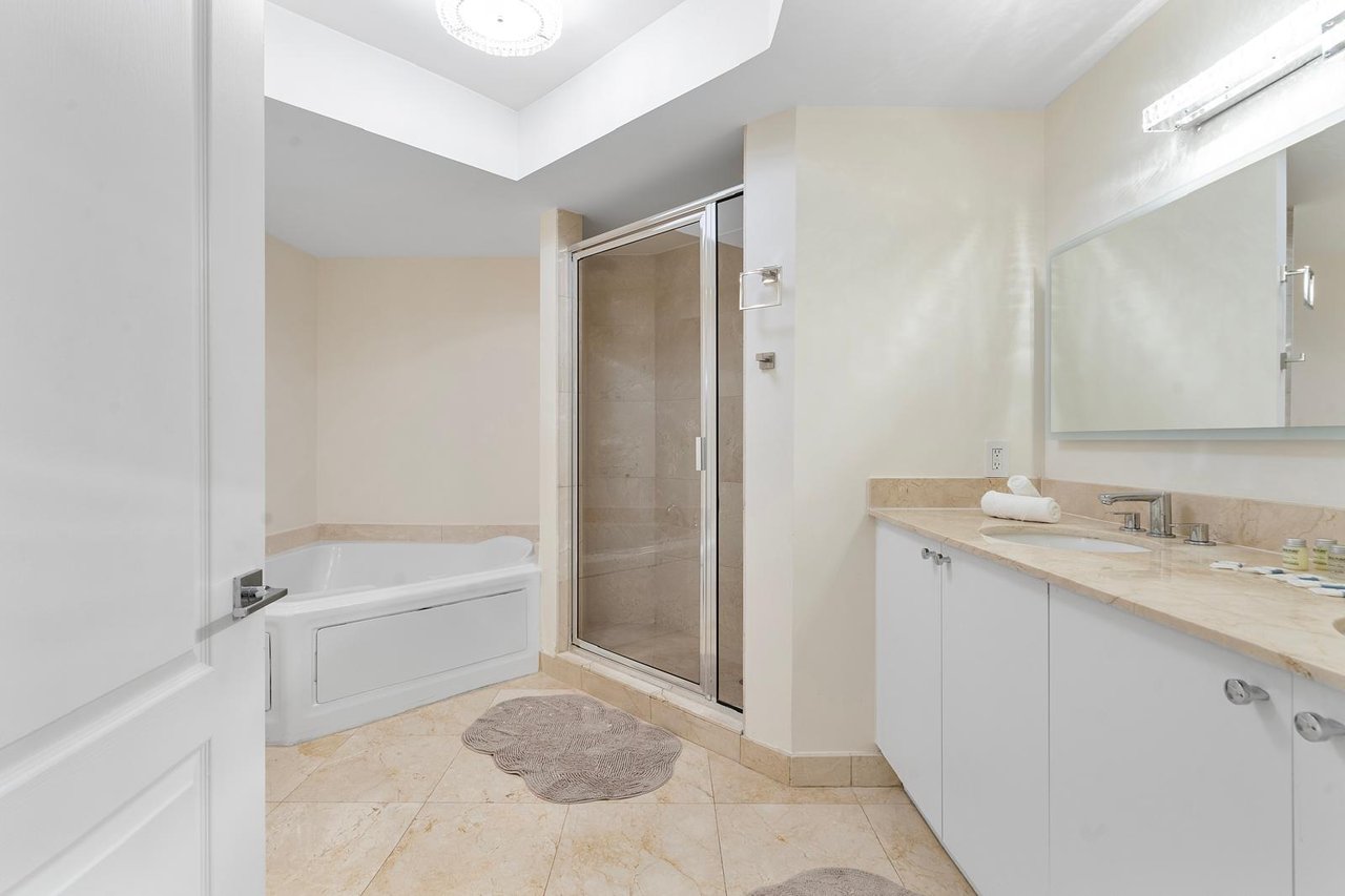 King David Short-Term Rental | Prime Location