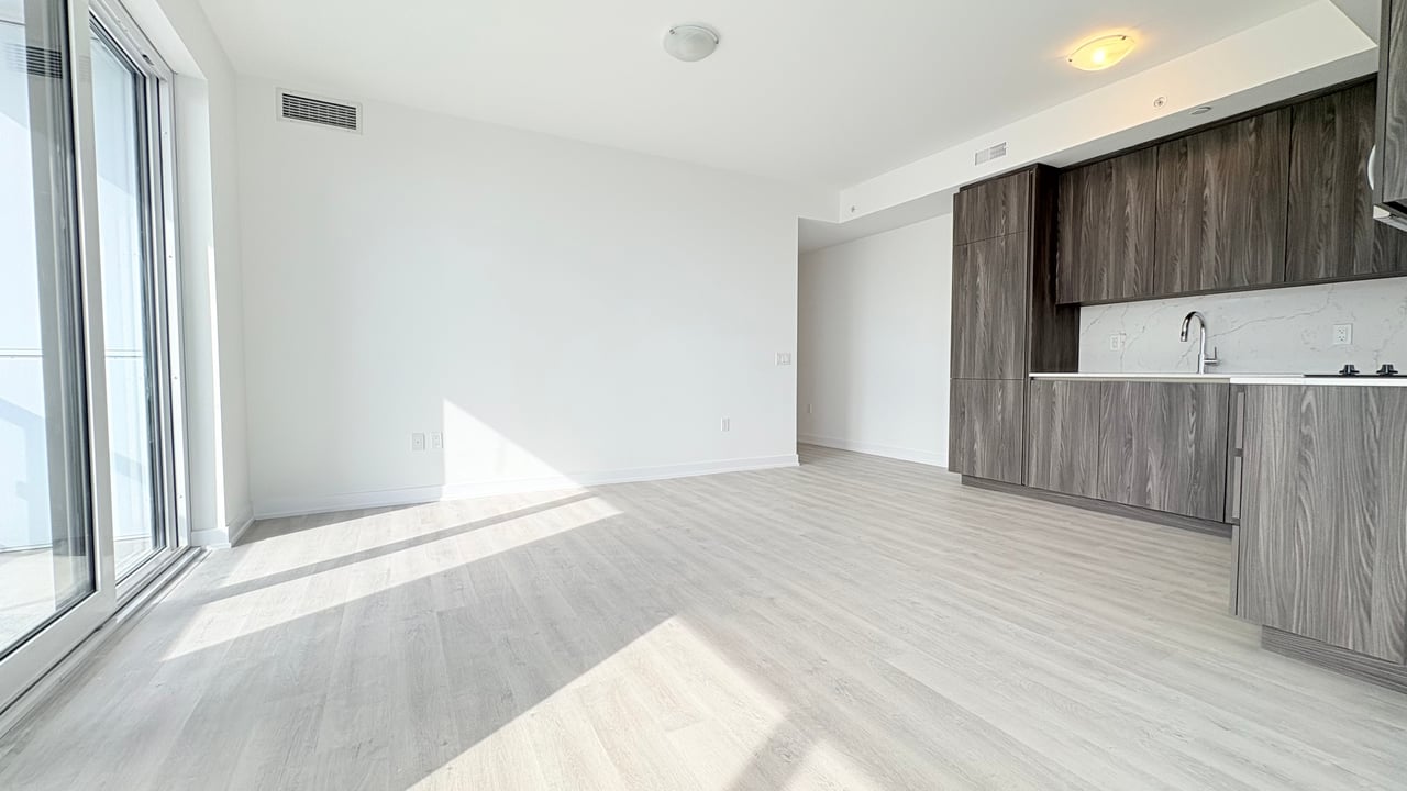 15 Richardson Street Unit: 1814