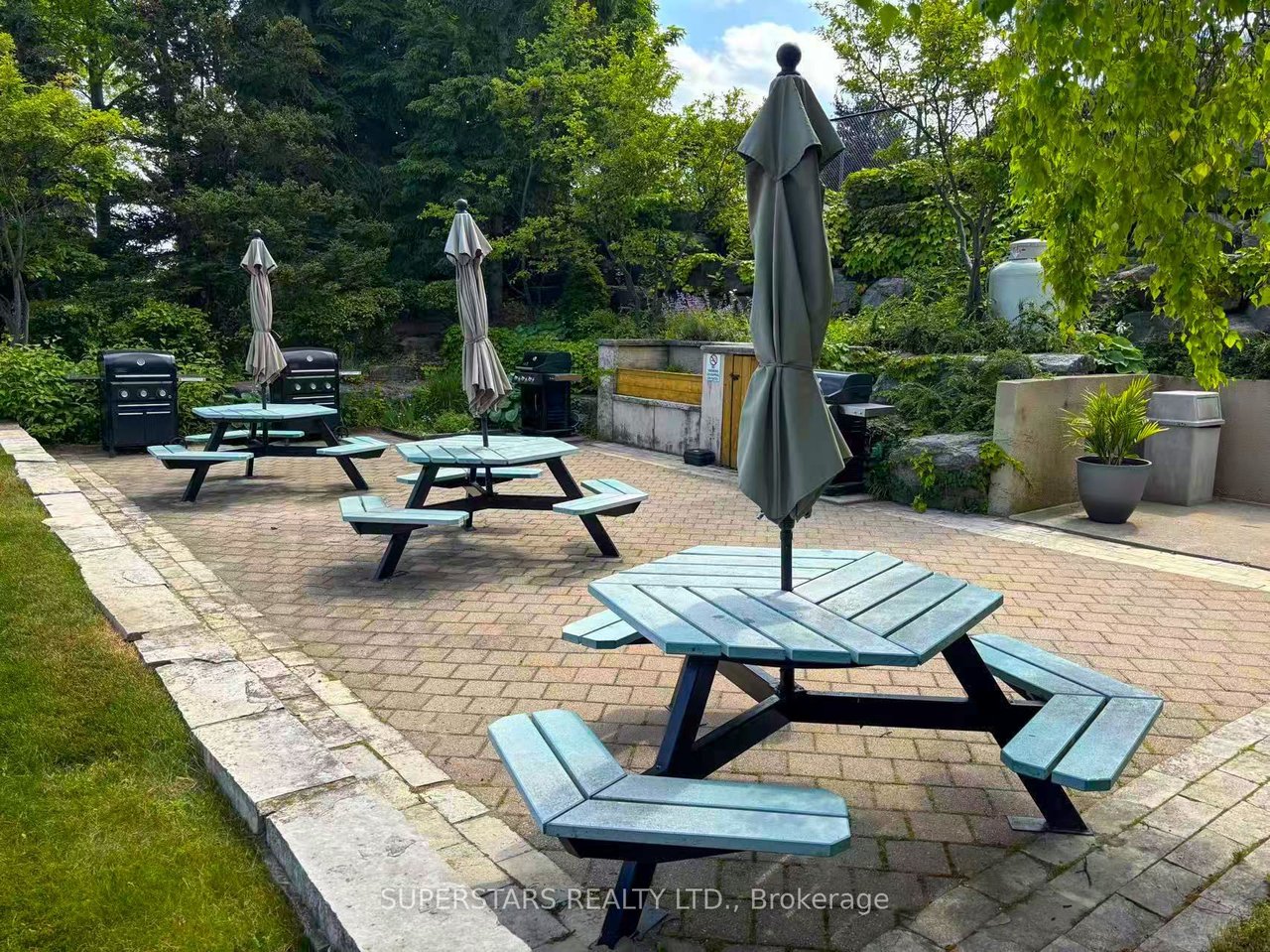 LUXURY WITH KILLER VIEWS