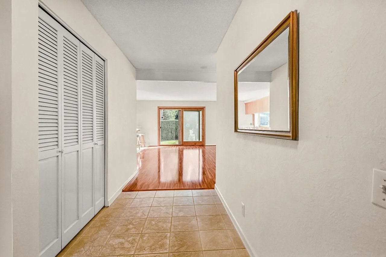 4618 Del Valle Pkwy