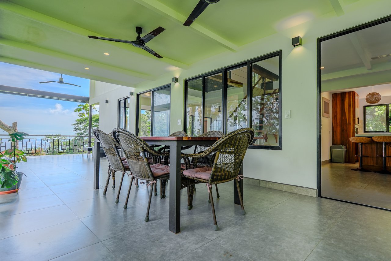 Casa La Roca, Whale's Tail 3 Bedroom Home In Uvita!