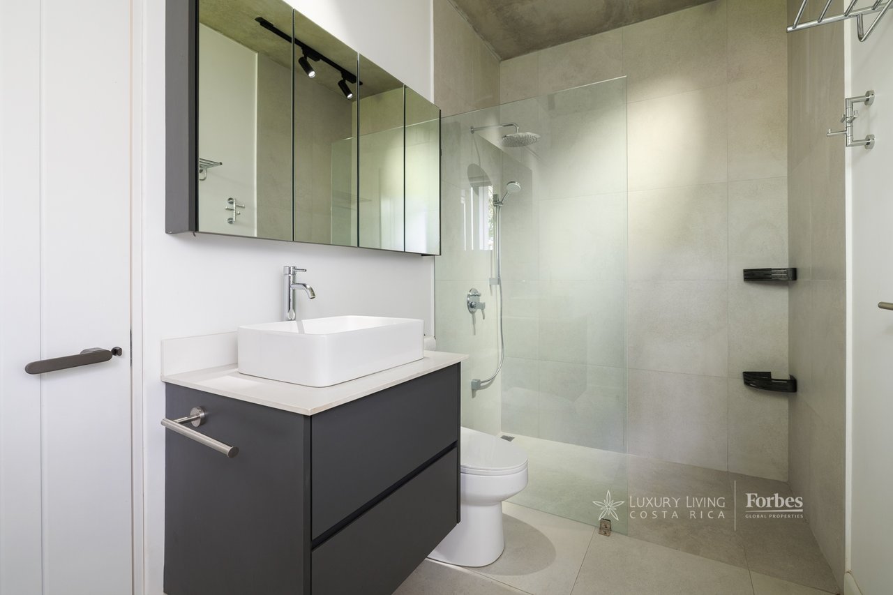 21363 - Modern Home with Panoramic Views in Villa Real 