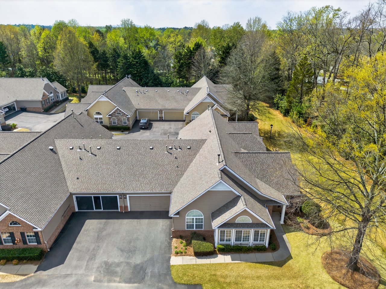 1200 Sweet Apple Circle