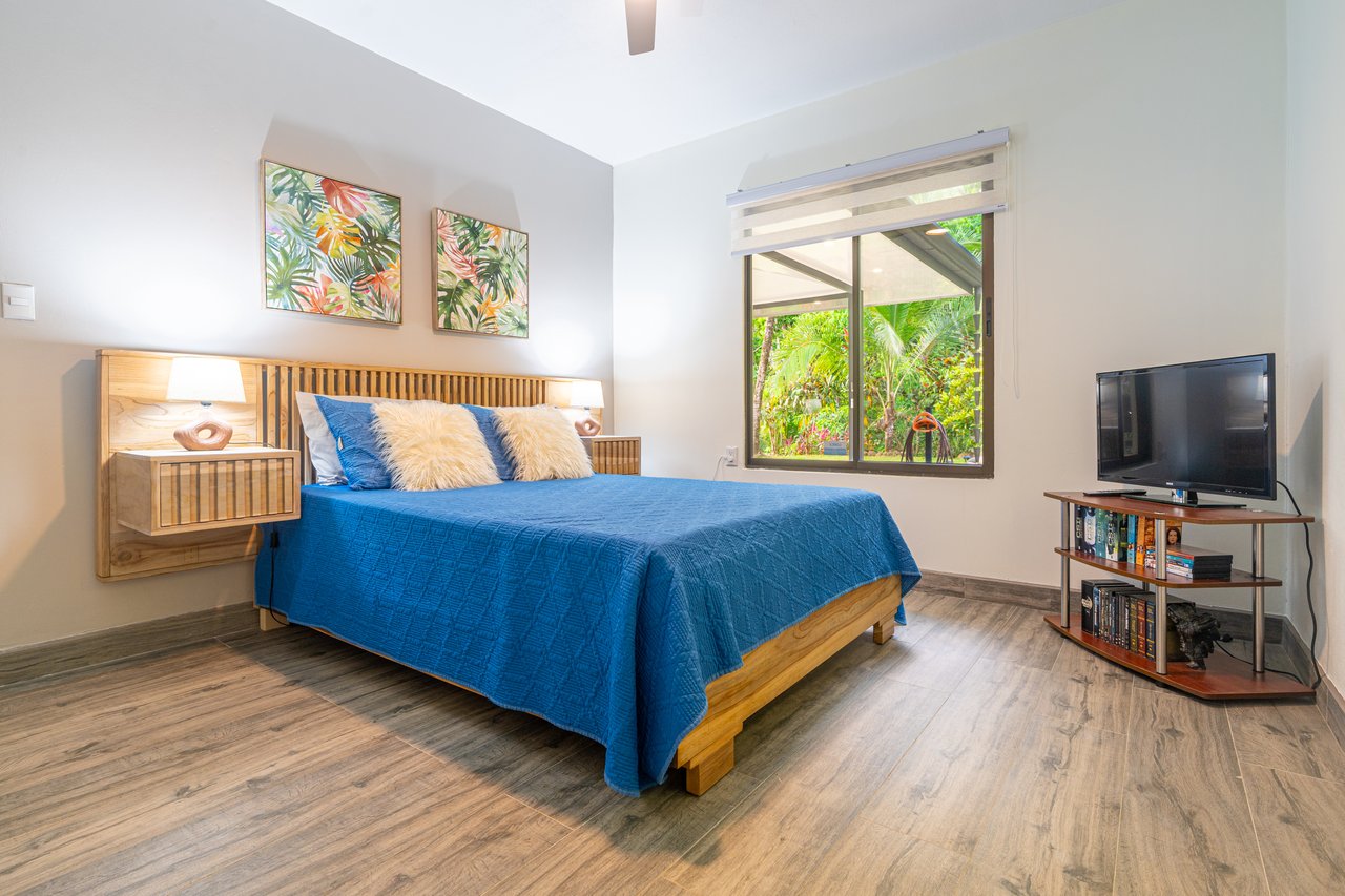 Breathtaking Ocean Sunset Views at Casa Iona, Ojochal