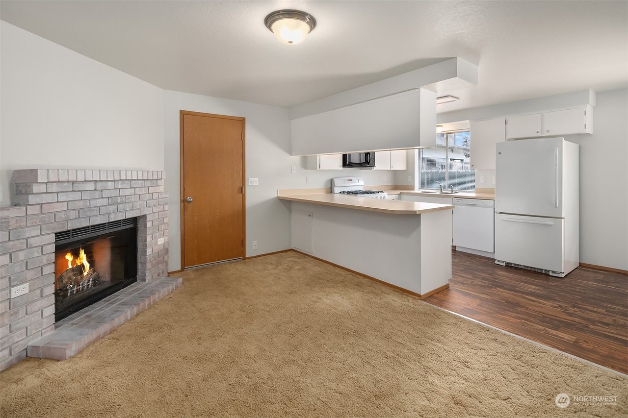 19104 11th Ave Ct