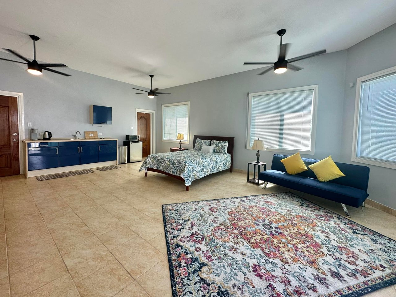 829 George's Northside Studio Apartment