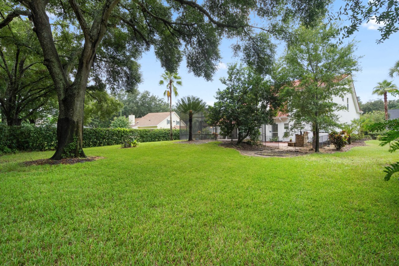 2563 CARTER GROVE CIRCLE