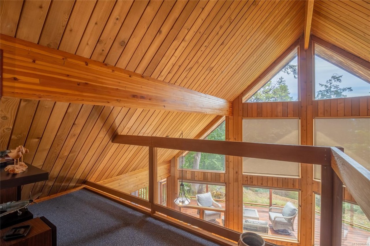 2637 Shoal Rd, Pender Island