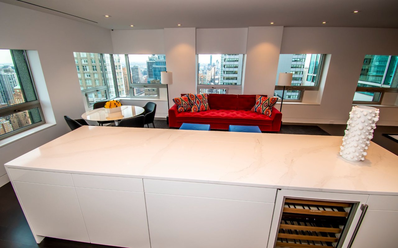 500 Park Ave, 37th Fl