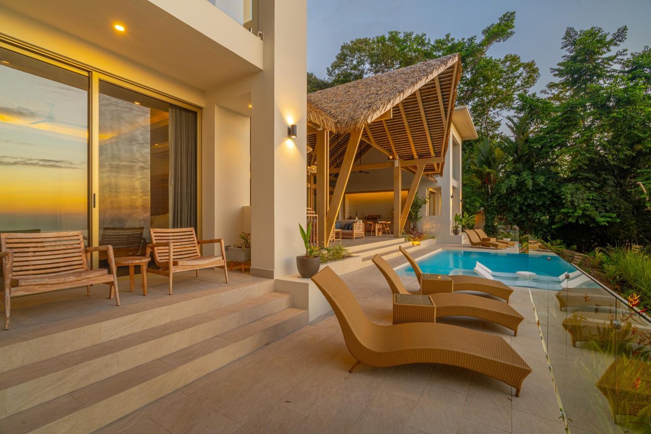 Private Sunset View Compound, Dominical, Puntarenas