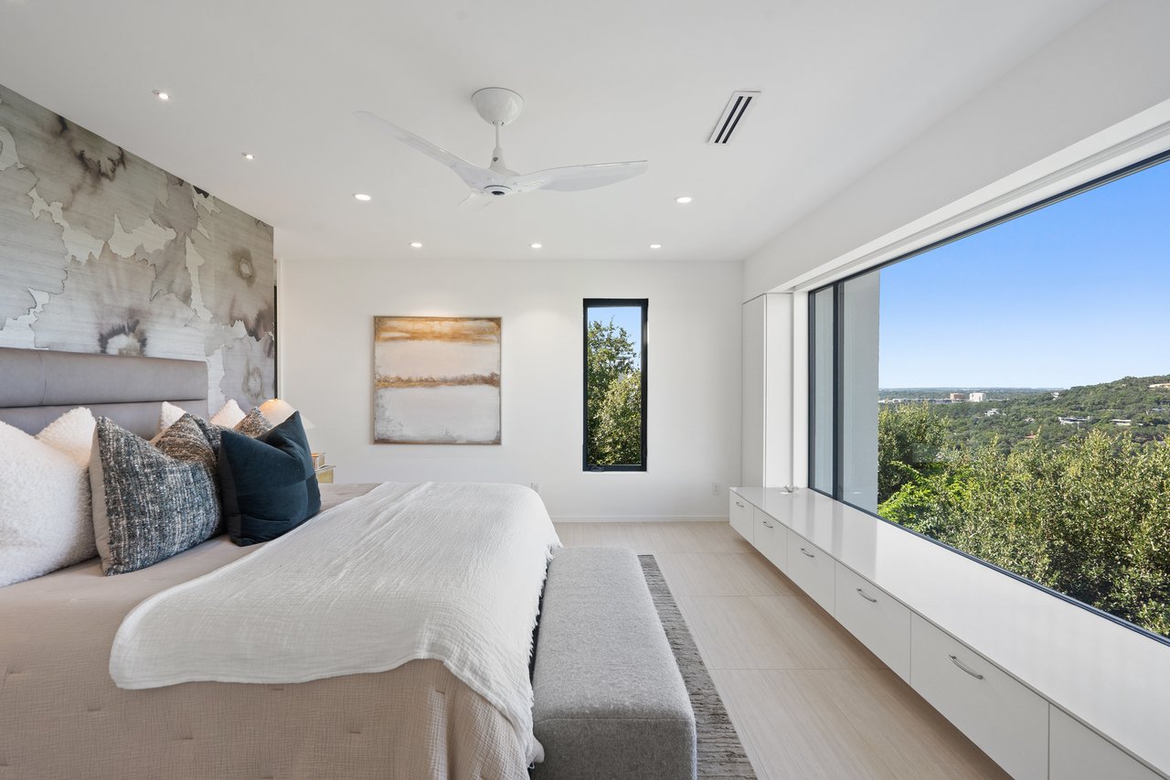 Modern Architecture Meets Hilltop Views