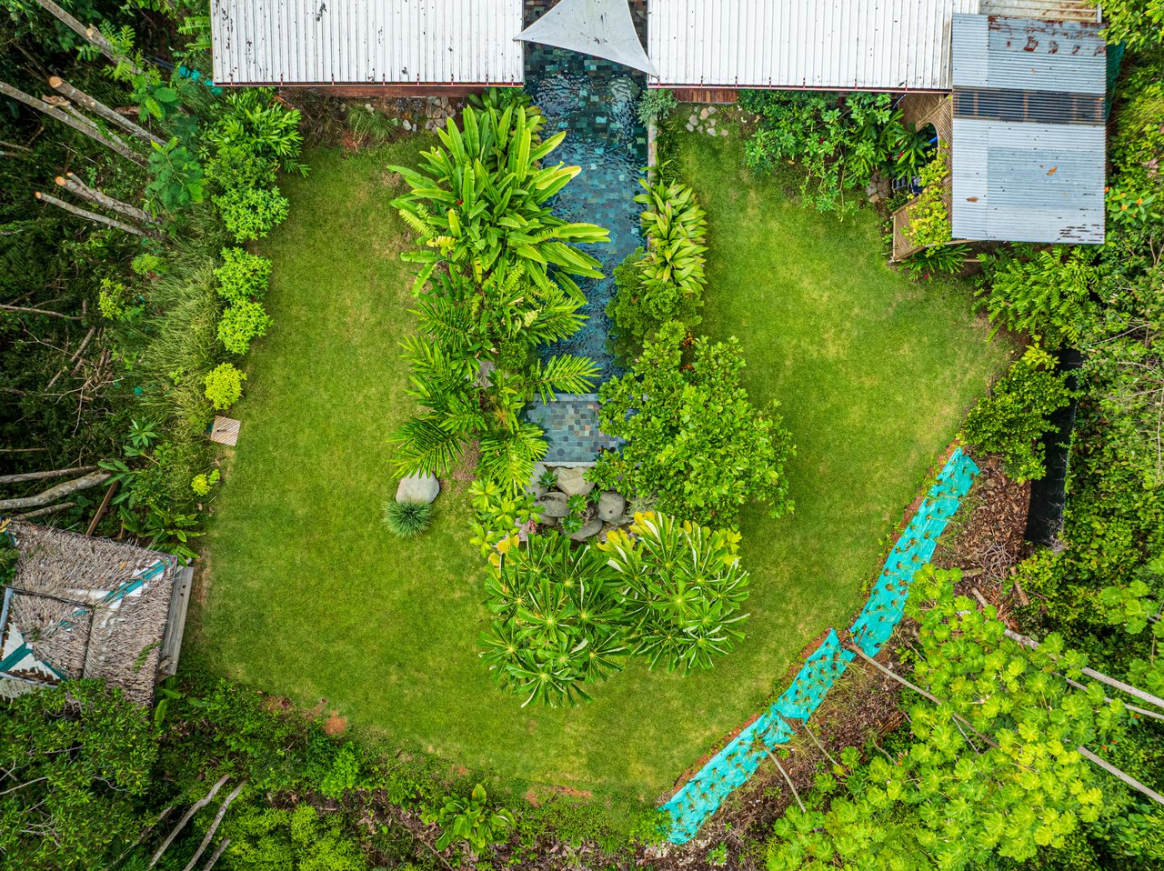 2.56 ACRES – 3 Bedroom Artistic Architectural Masterpiece, Recording Studio, Ocean View, Pool, 1 Bedroom Guest House!!!