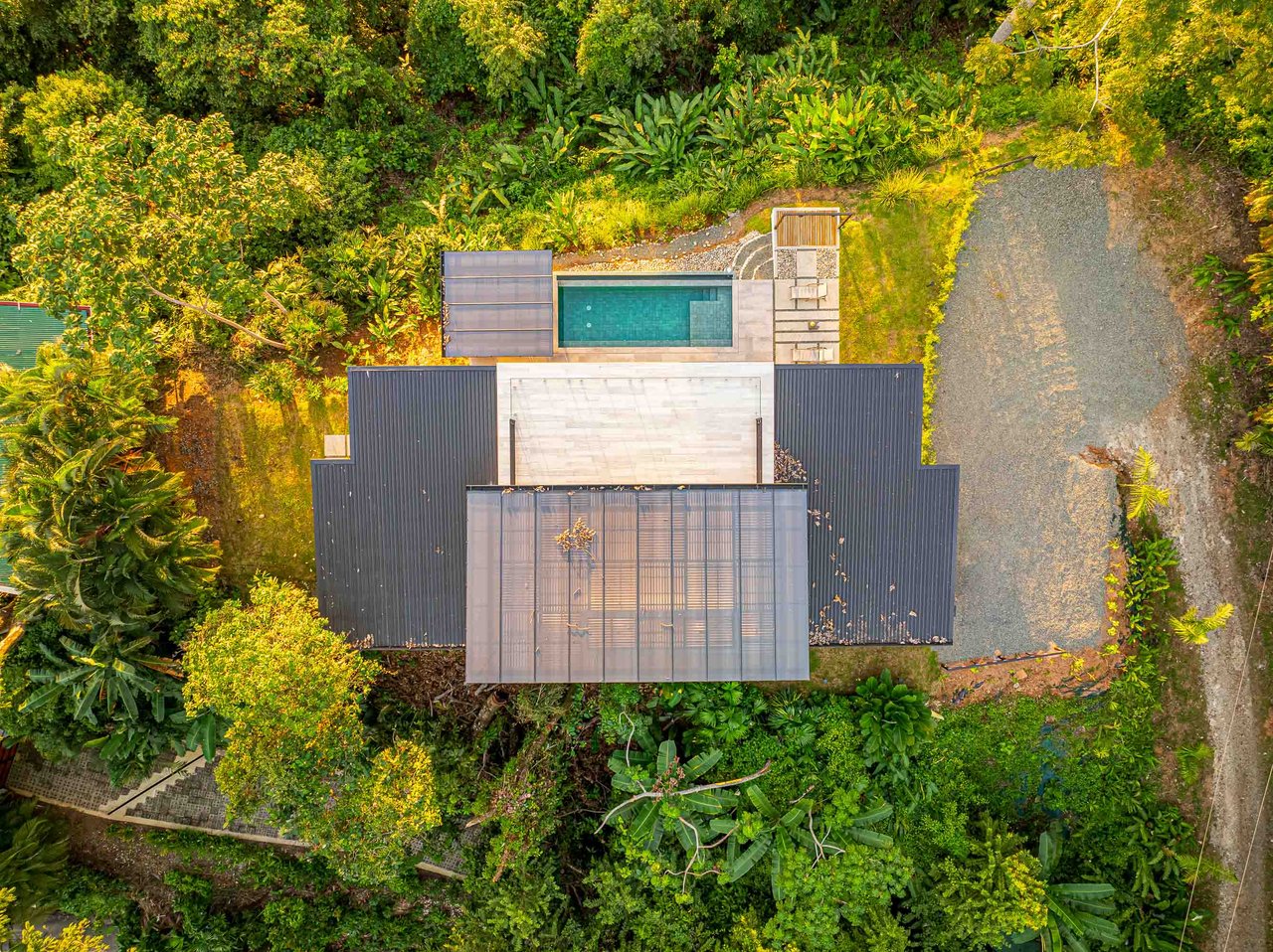 Exclusive Luxury Villa with Infinity Pool