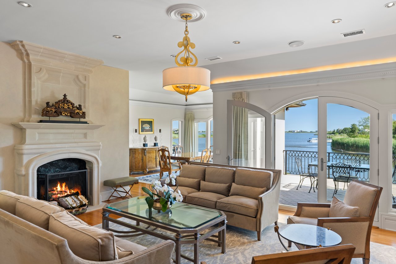Ondine: An Extraordinary Mecox Bay Waterfront Estate
