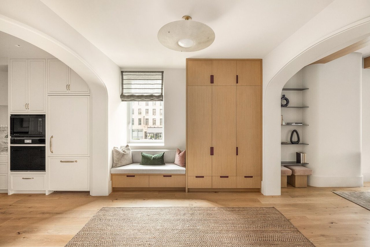 286 Spring Street, #2