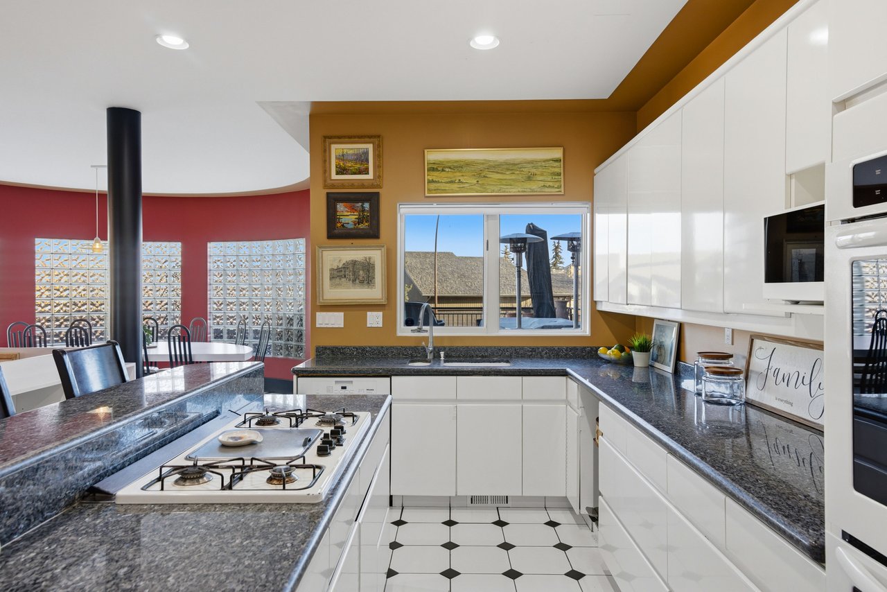 64 Patterson Mews SW