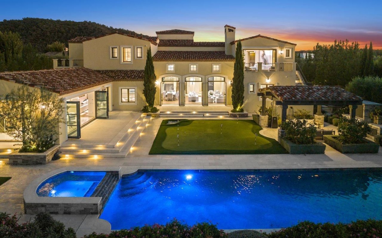 New Listing at 113 Canyon Creek in Shady Canyon City of Irvine