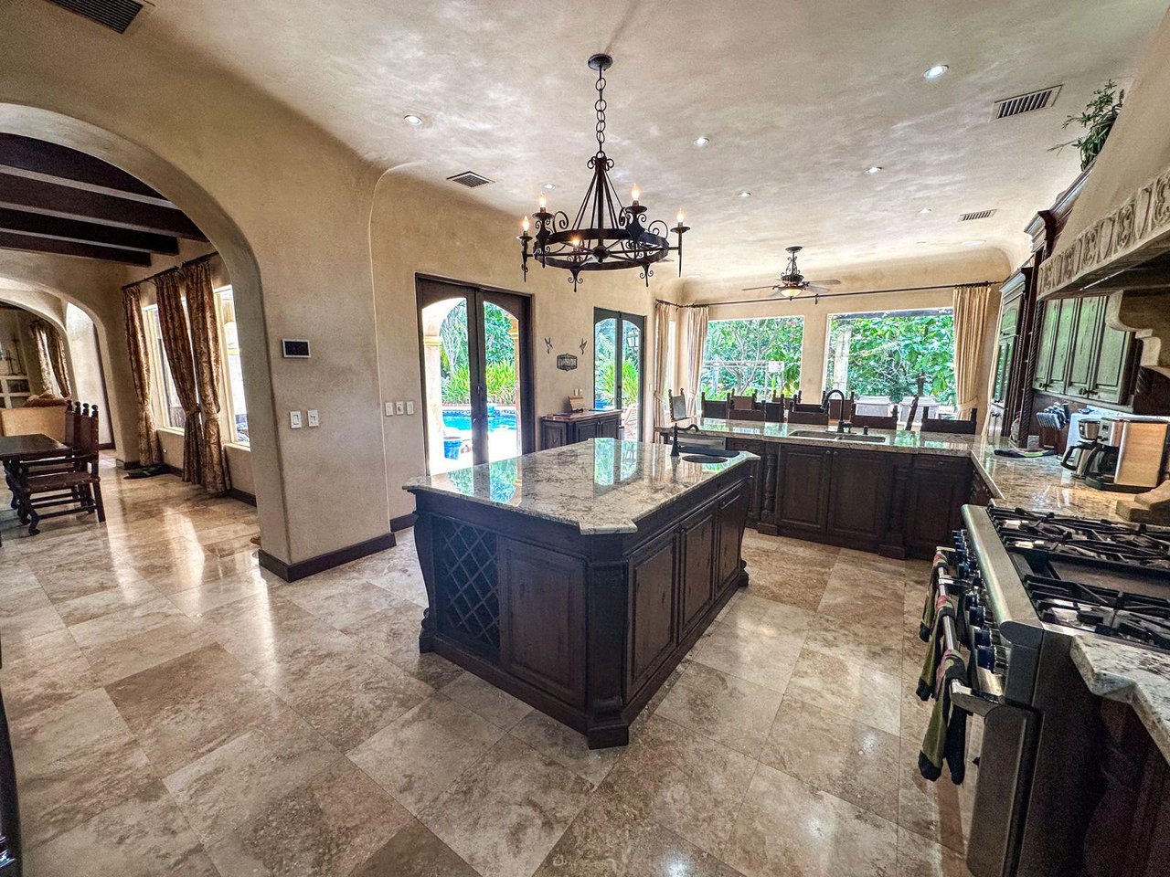 Villa Tuscana | Luxury Golf-Front Tuscan-Style Estate in Hacienda Pinilla