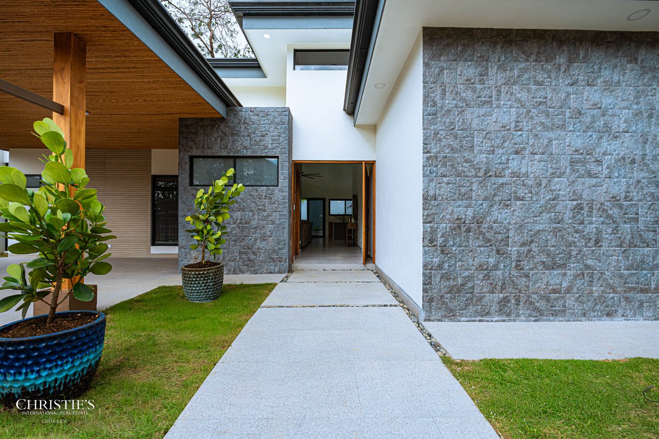 Tropical Modern Villa — New Construction 2025