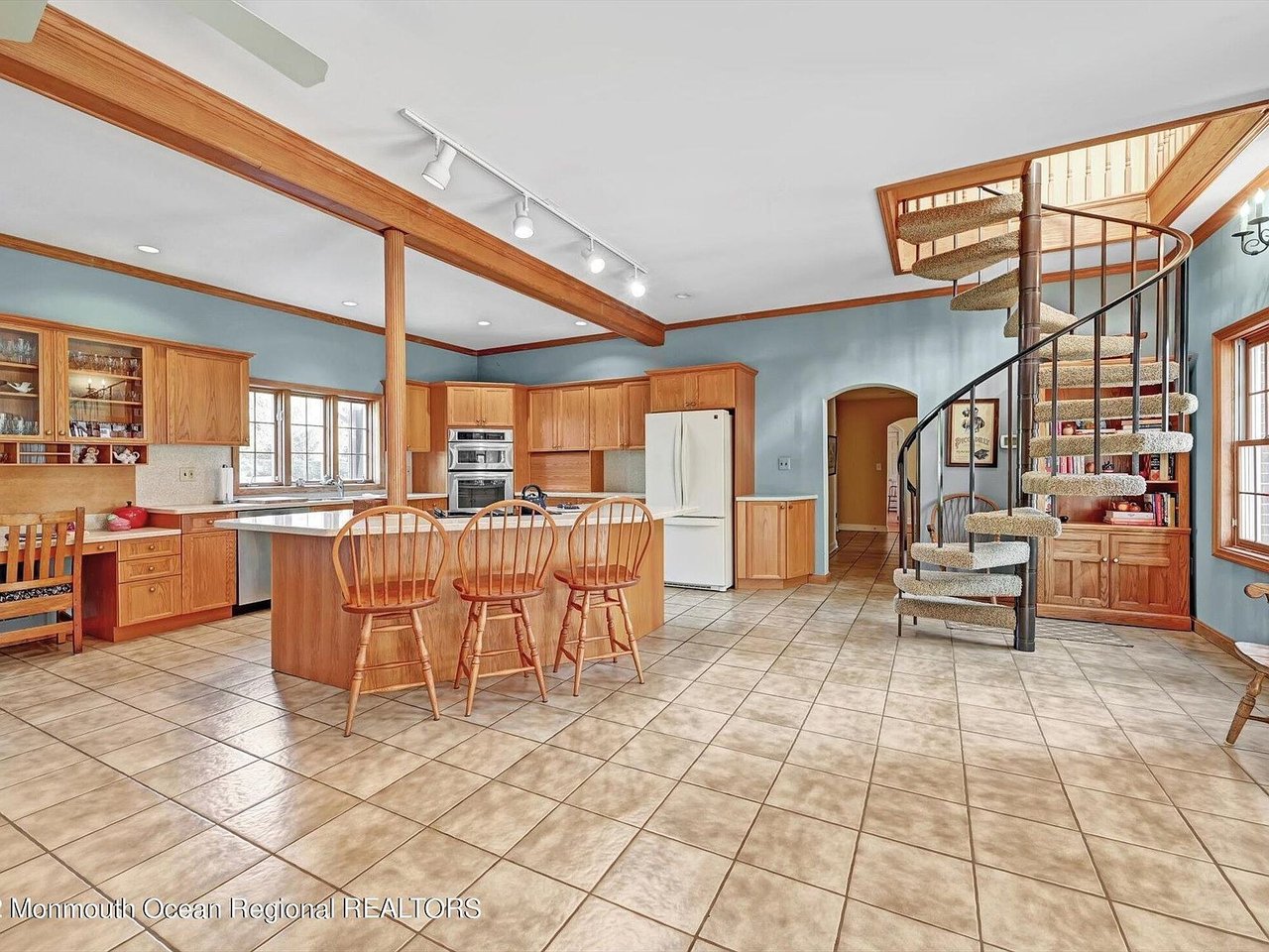 8 Old Cider Mill Road