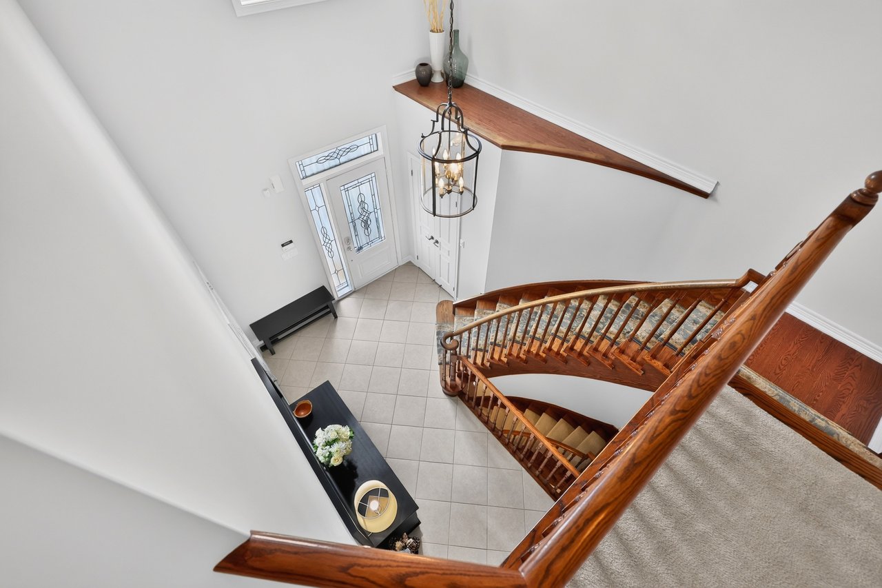 2269 Whitworth Drive, Oakville 