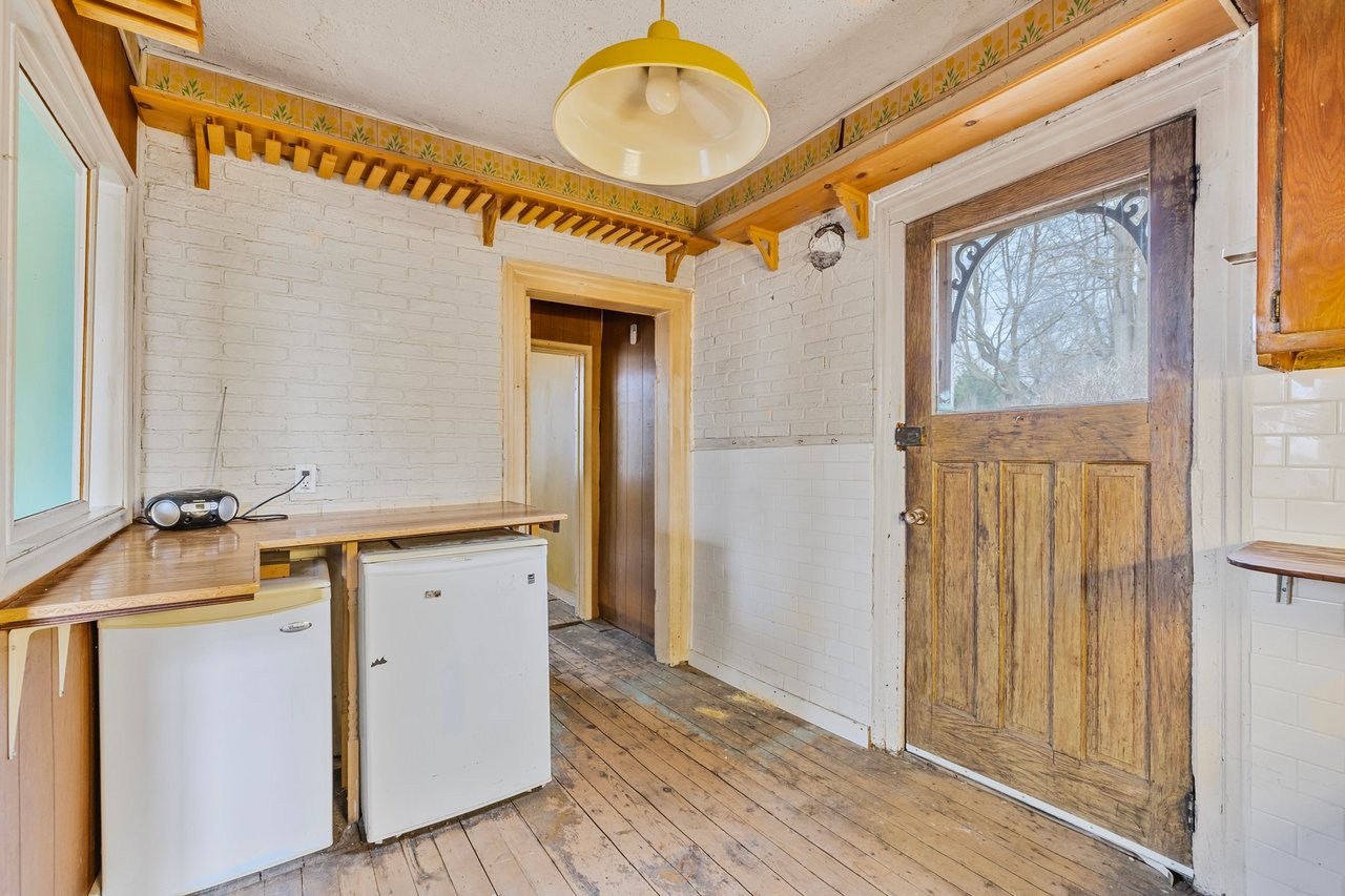 410 Eagle Street, Newmarket, ON L3Y 1K6