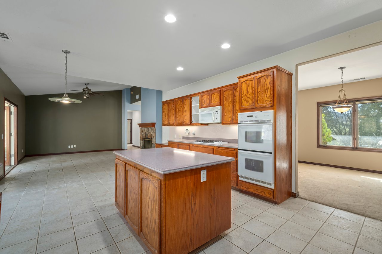 40994 Calle Bandido