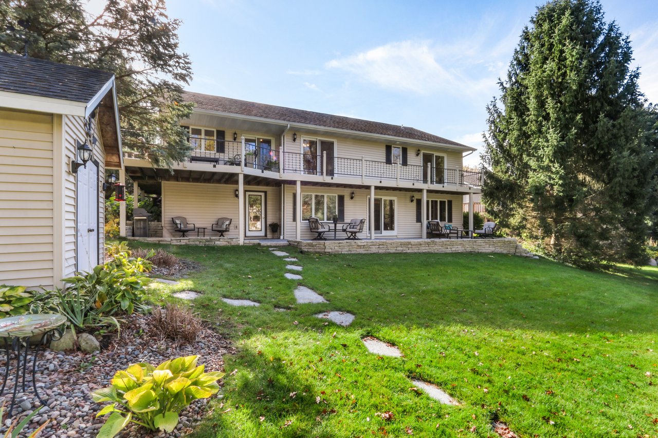 W5866 Bubbling Springs 