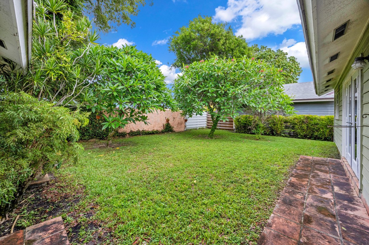 Estate Sale Opportunity in Kendall