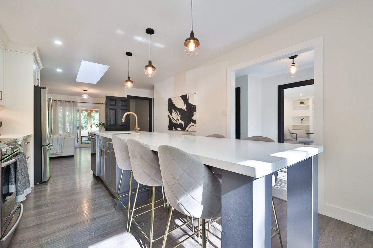 1131 Carol Street, Burlington
