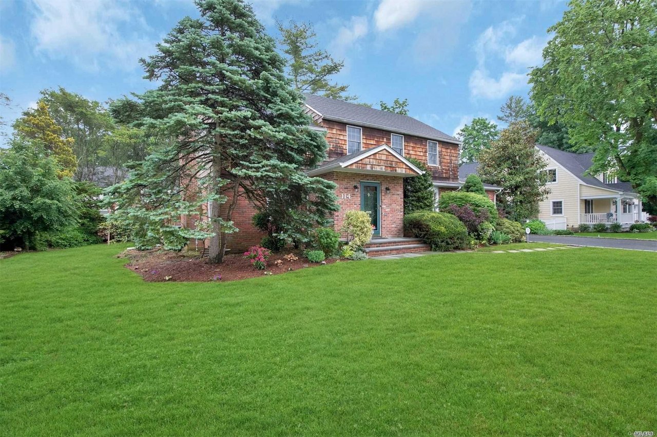 114 Magnolia Ln
