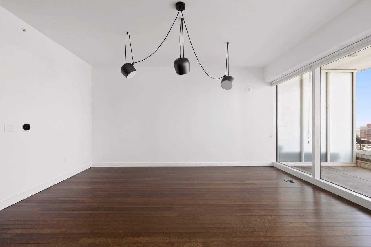 6250 Hollywood Blvd Unit: 12I