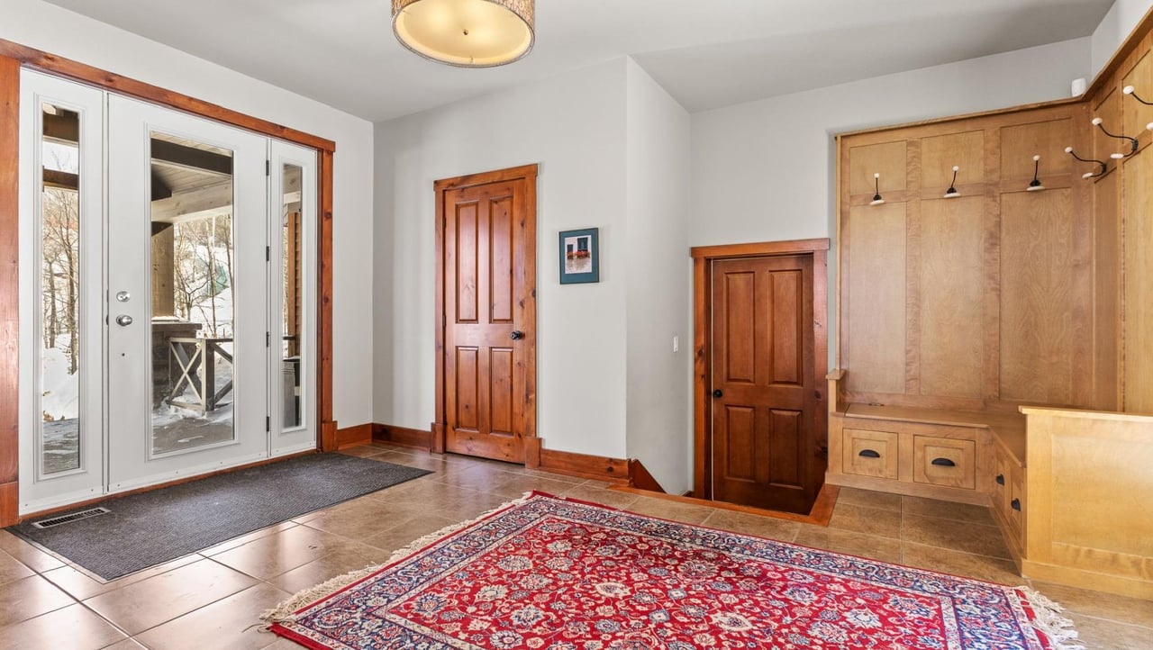 Mont-Saint-Sauveur | Panoramic ski-in/ski-out residence