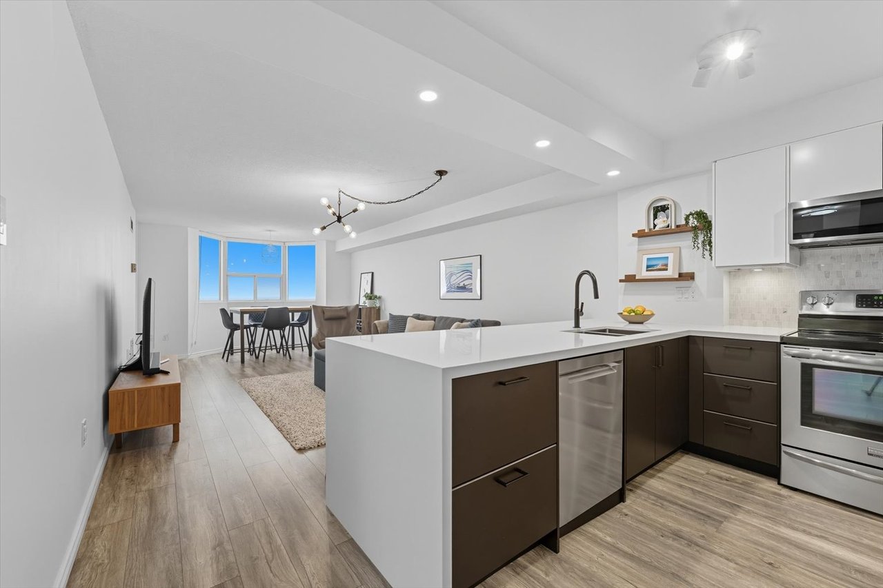 3845 Lake Shore Blvd W 1508
