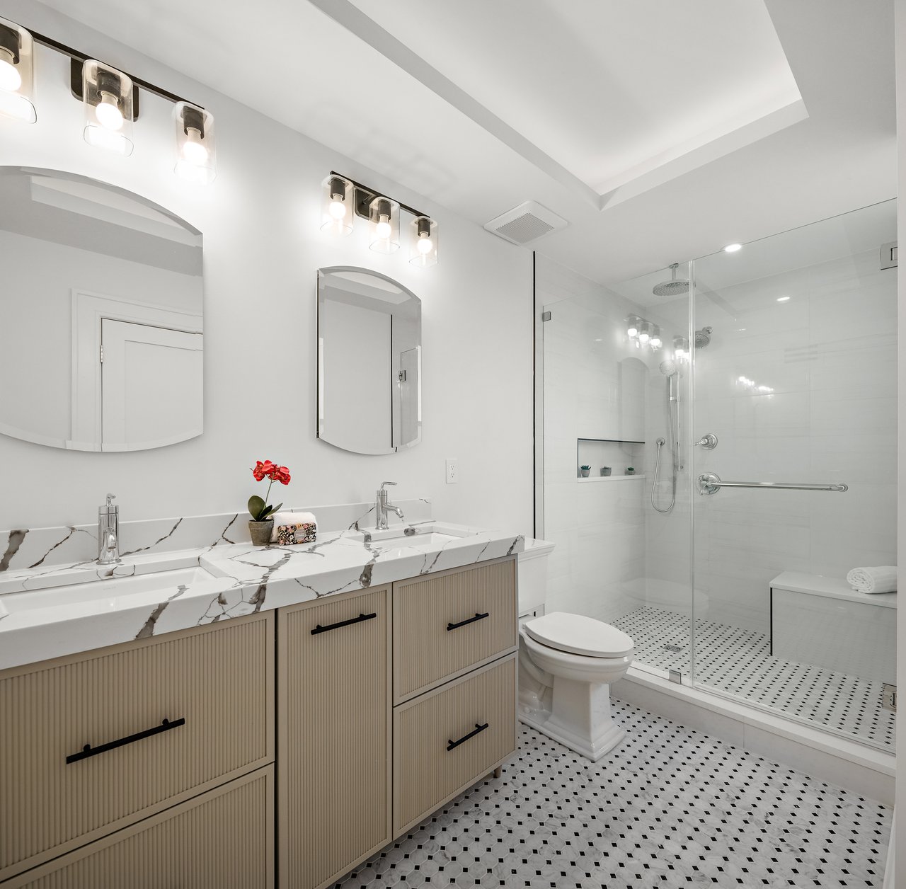 647 Jersey Avenue Unit 2, Jersey City 