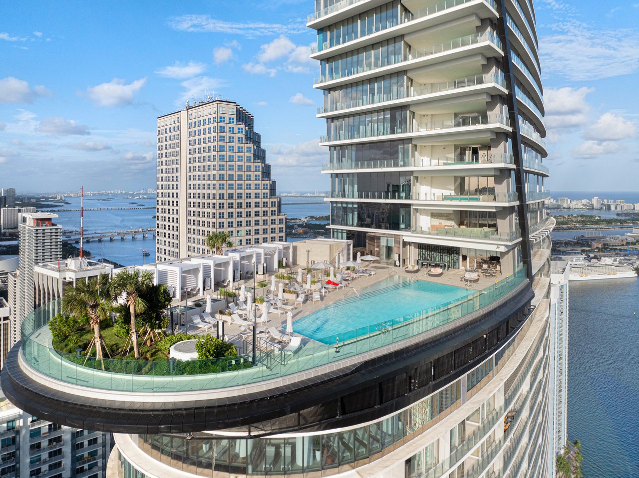 Aston Martin Residences Penthouse 6101