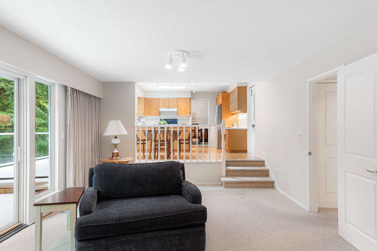 1760 Medwin Pl