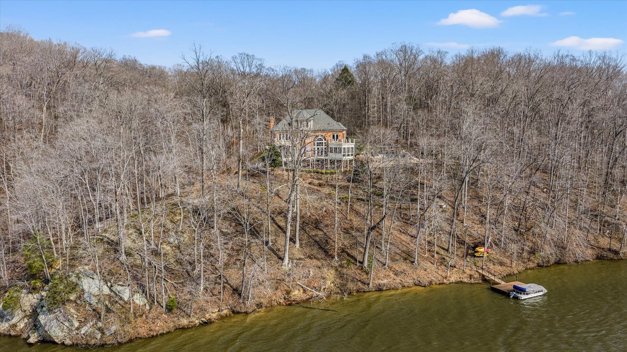 10036 Lake Occoquan Dr