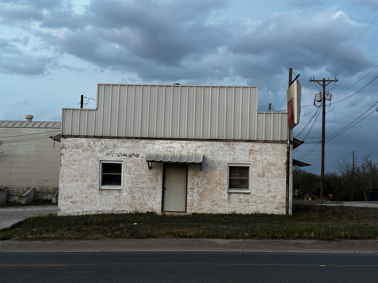 1960 Main Street Gem