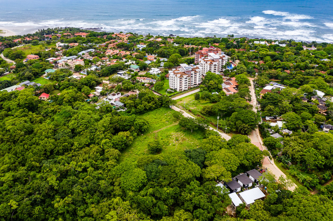 Villa Altamar | Four Private Villas Steps from Playa Langosta