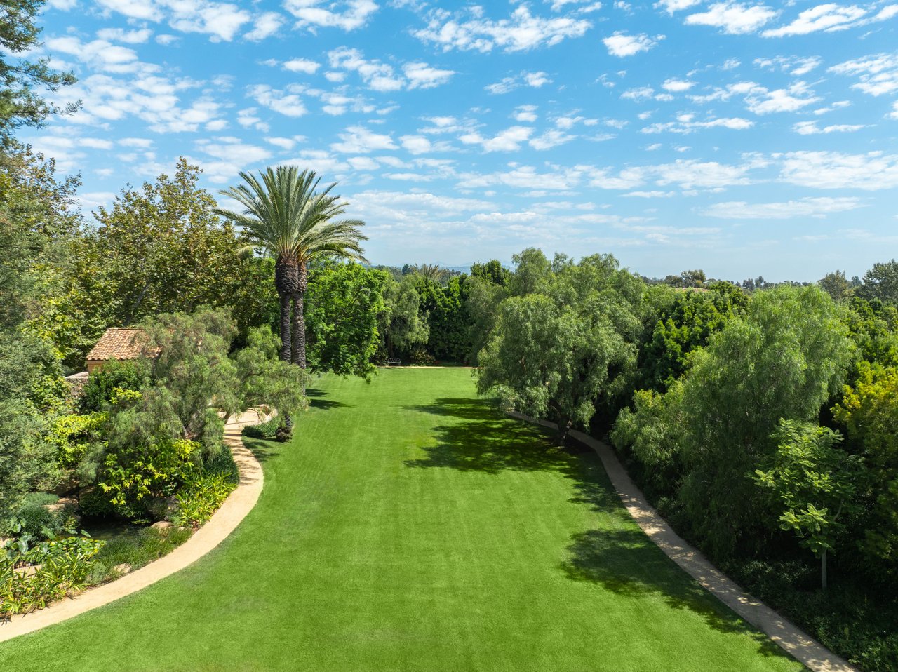 11740 Crescenda St, Brentwood