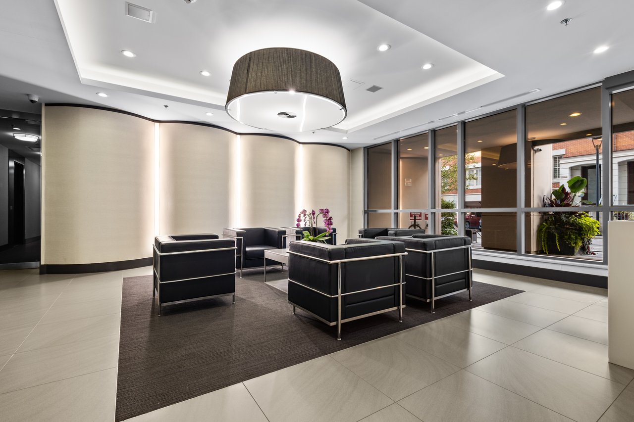 377 Madison Ave #502