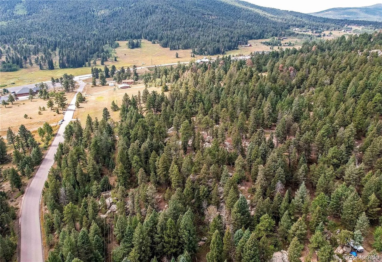 9335 Eagle Cliff Rd LOT 1