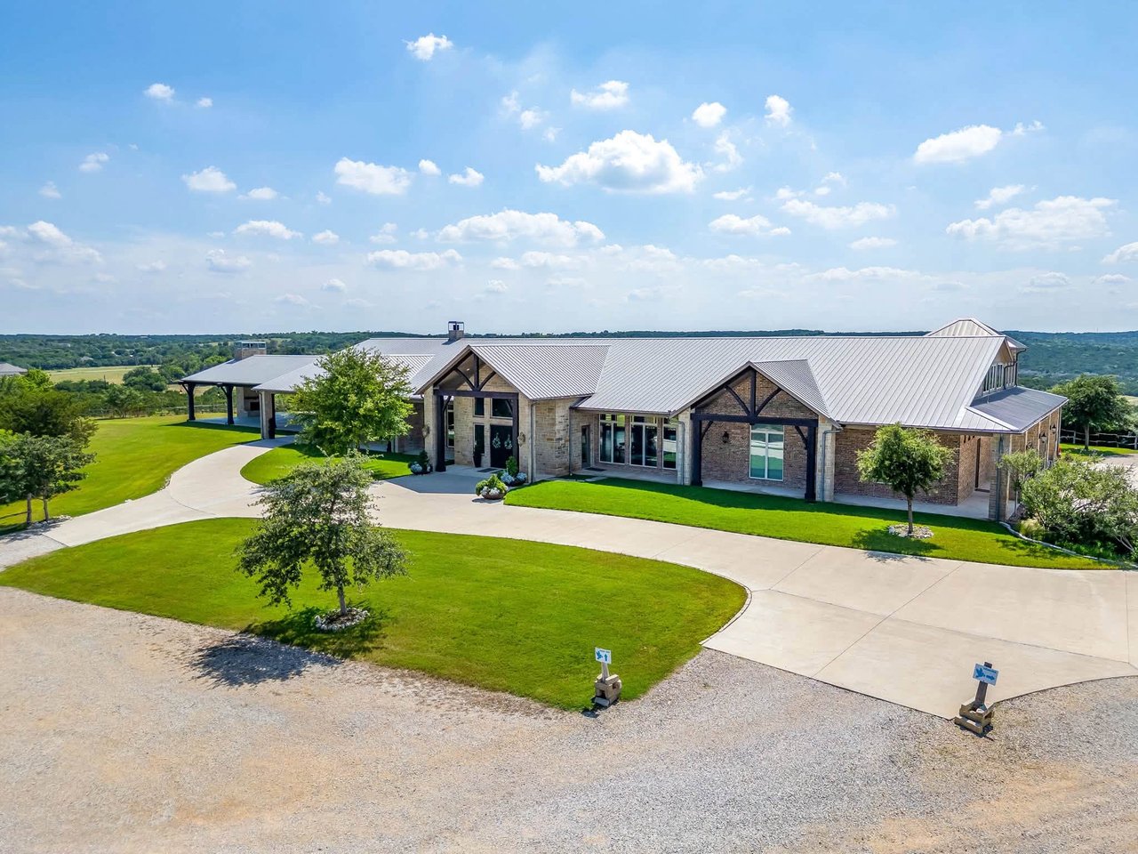Dove Ridge Wedding and Event Venue 