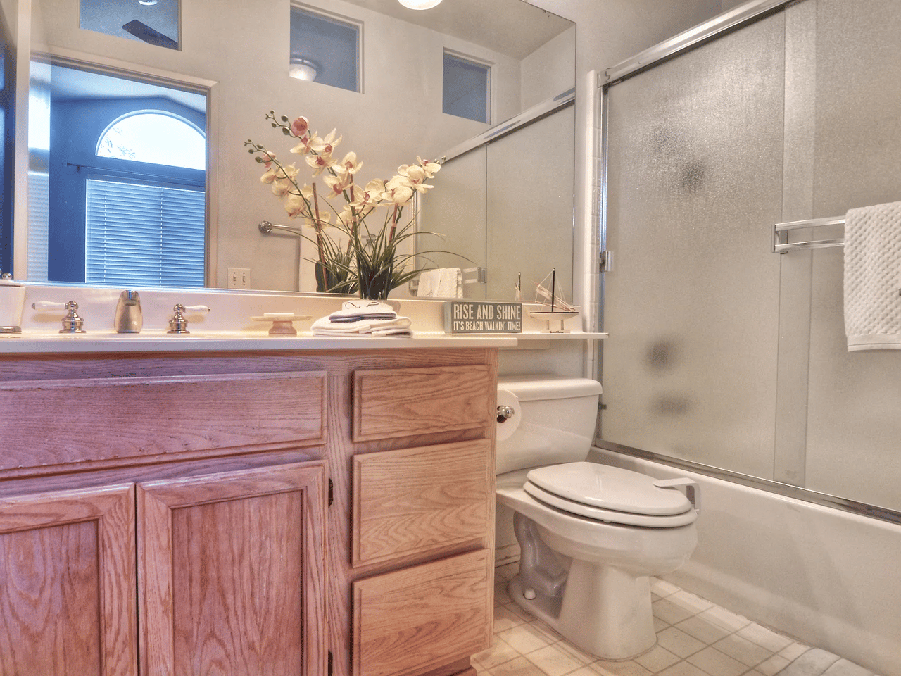5 Carlsbad Ln