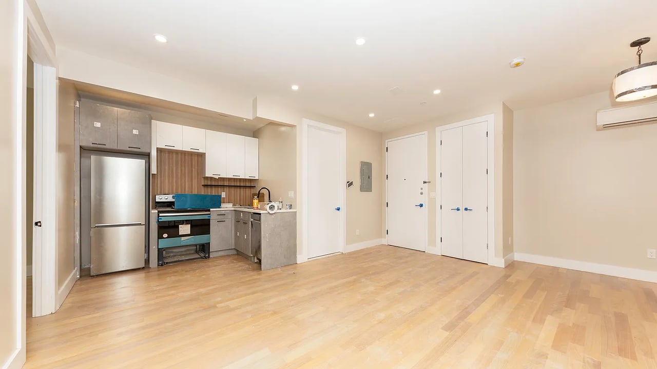 336 Bleecker Street 3B