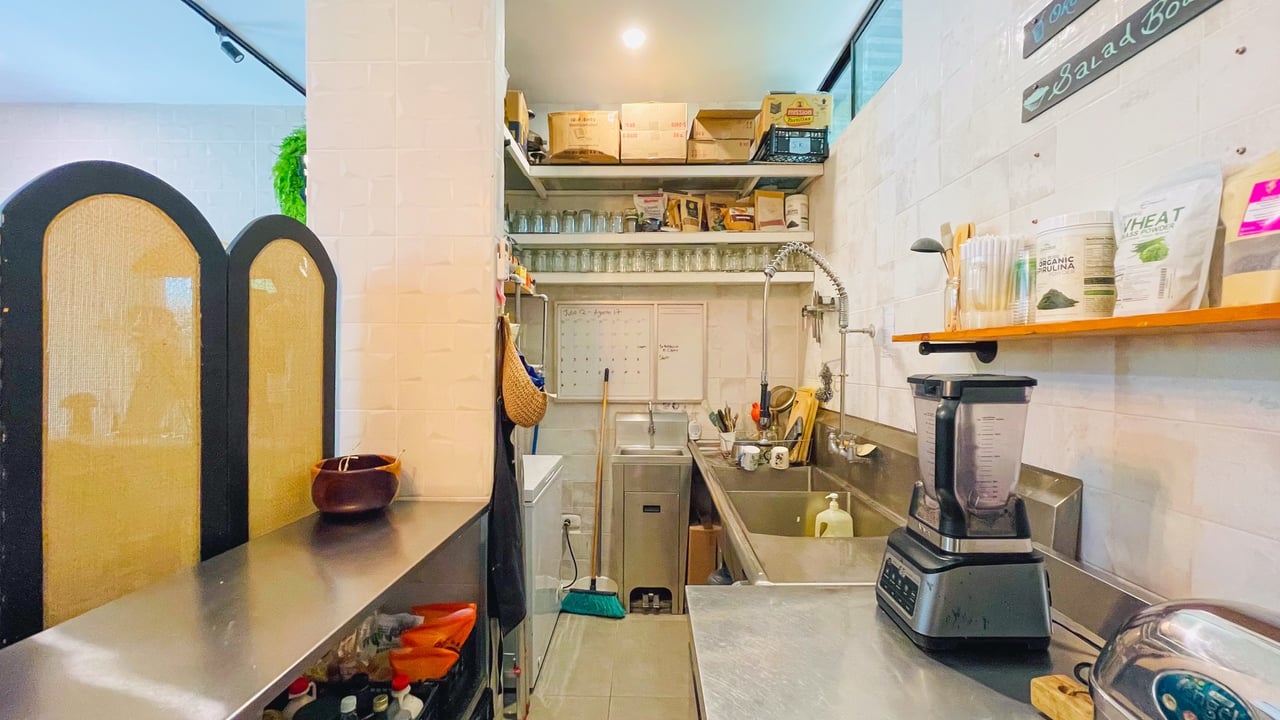Juice Bar for Sale in Ojochal, Costa Rica | Turnkey Business Opportunity