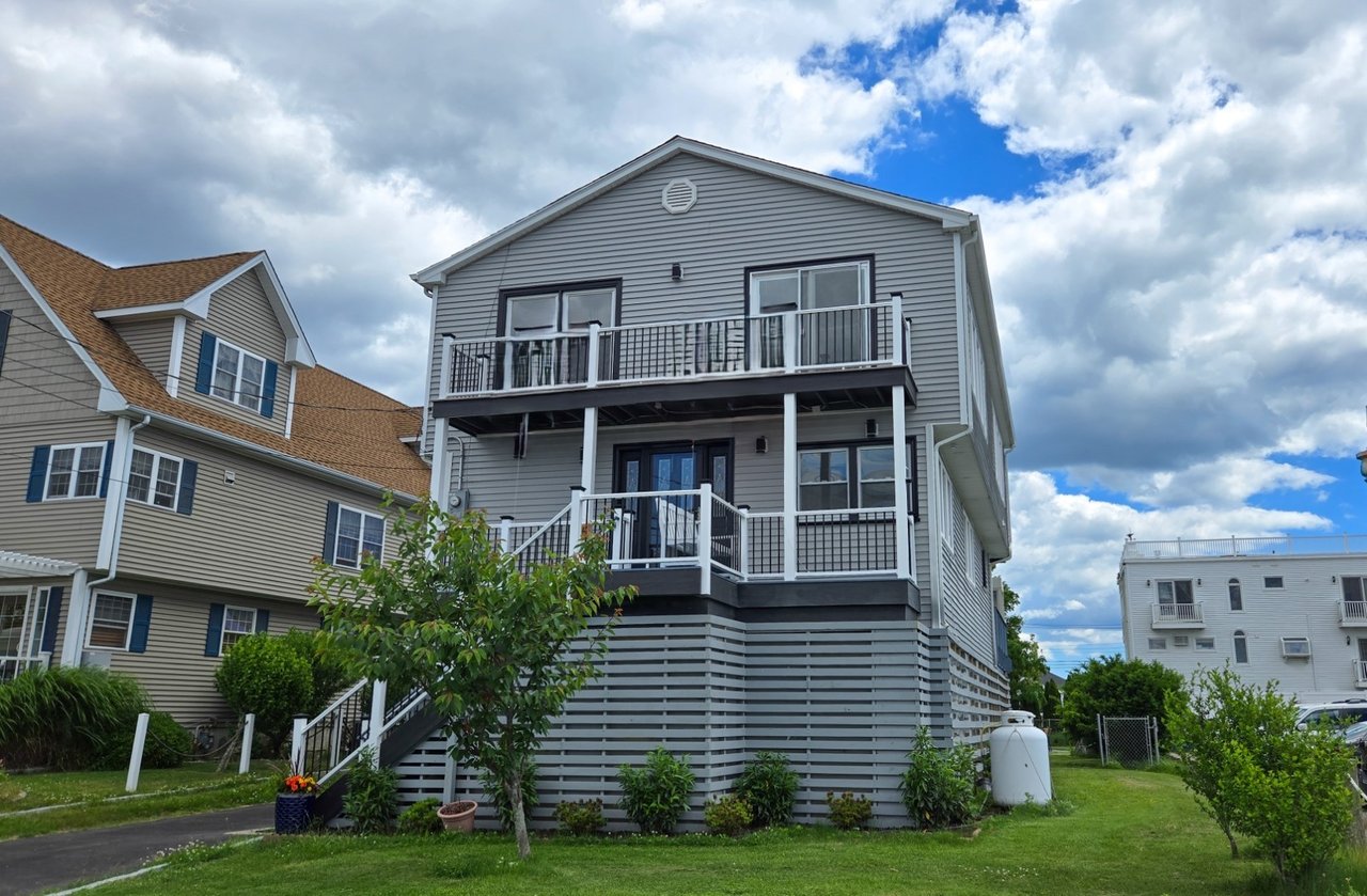 44 Washington Parkway