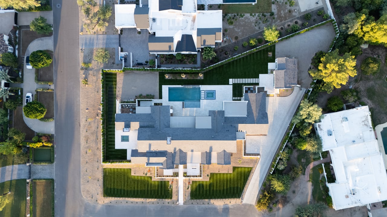 5636 E CABALLO DR